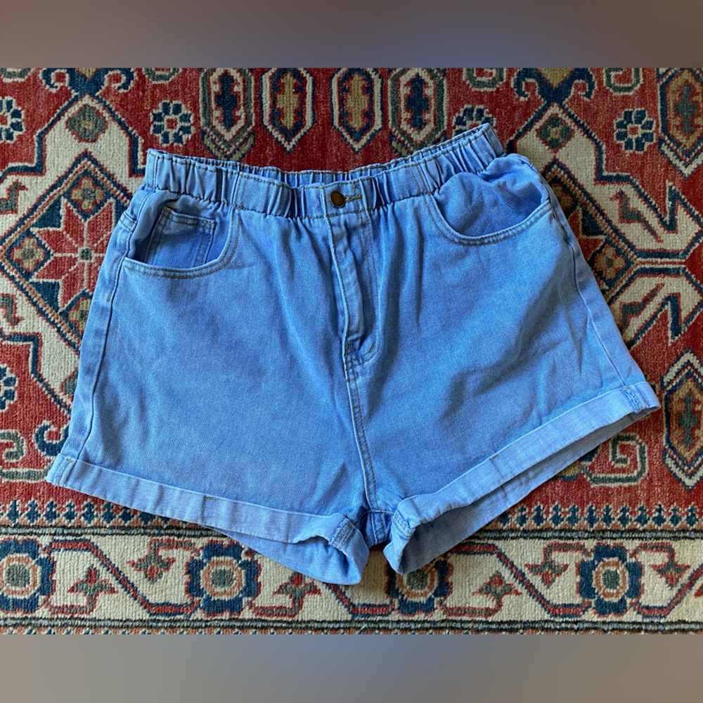 SHEIN🤩Highwaisted Shorts! Super comfy!
